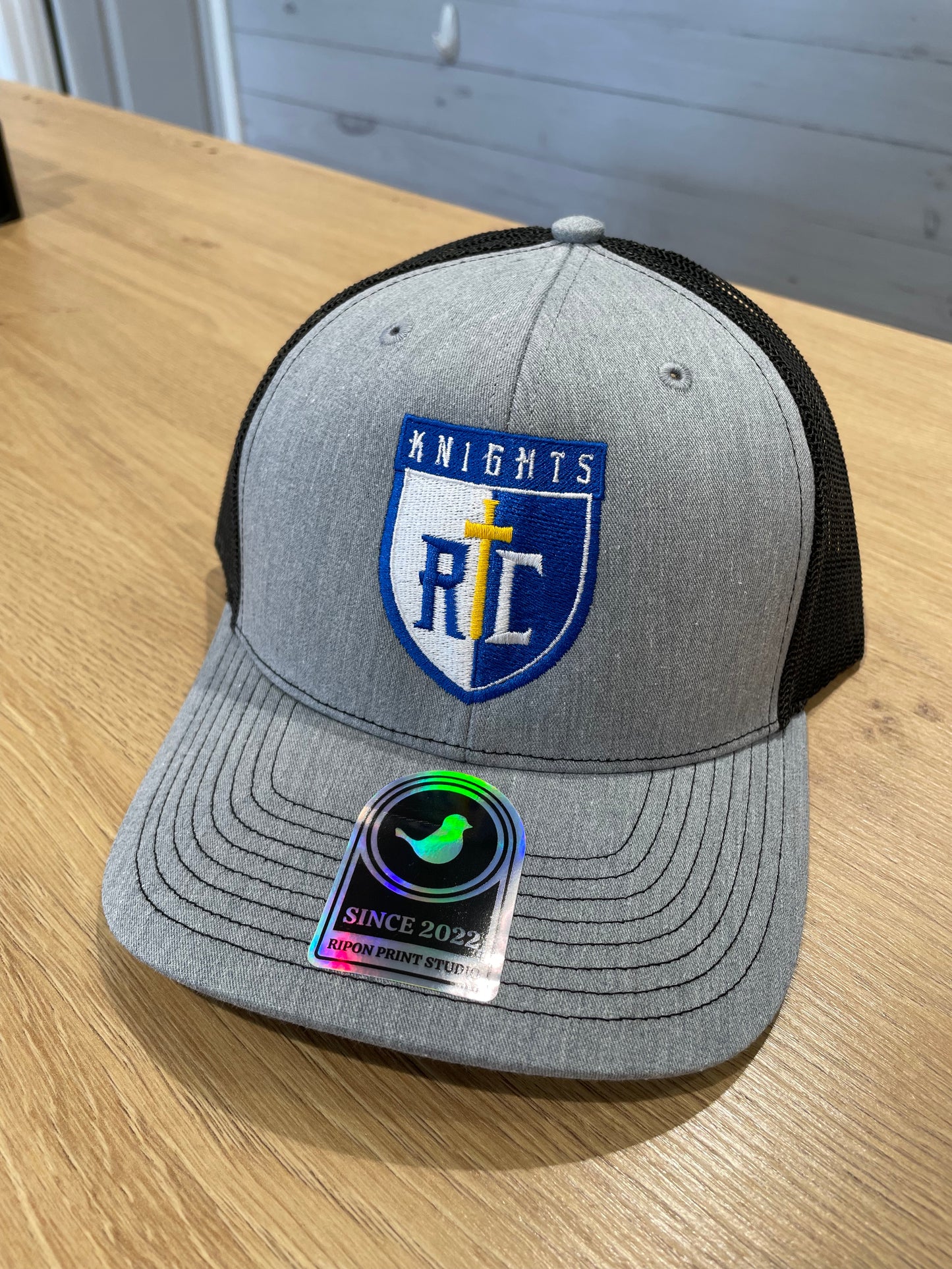 Mens Embroidered Richardson Snapback Hat